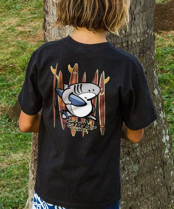 T-Shirts>Crazy Shirts Sharka Surfboards - Black Short Sleeve Crewneck T-Shirt
